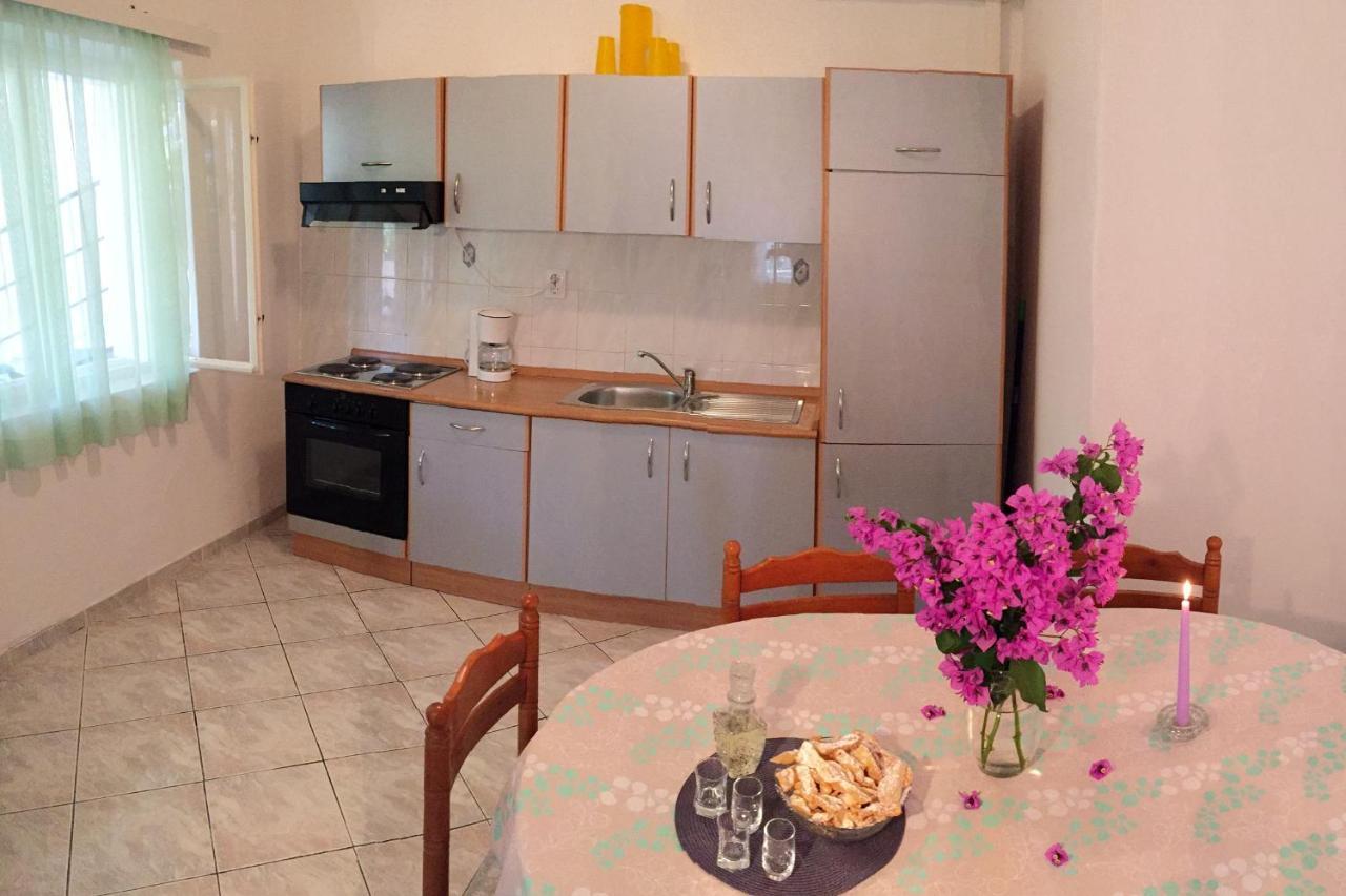 Apartments By The Sea Orebic, Peljesac - 11450 المظهر الخارجي الصورة