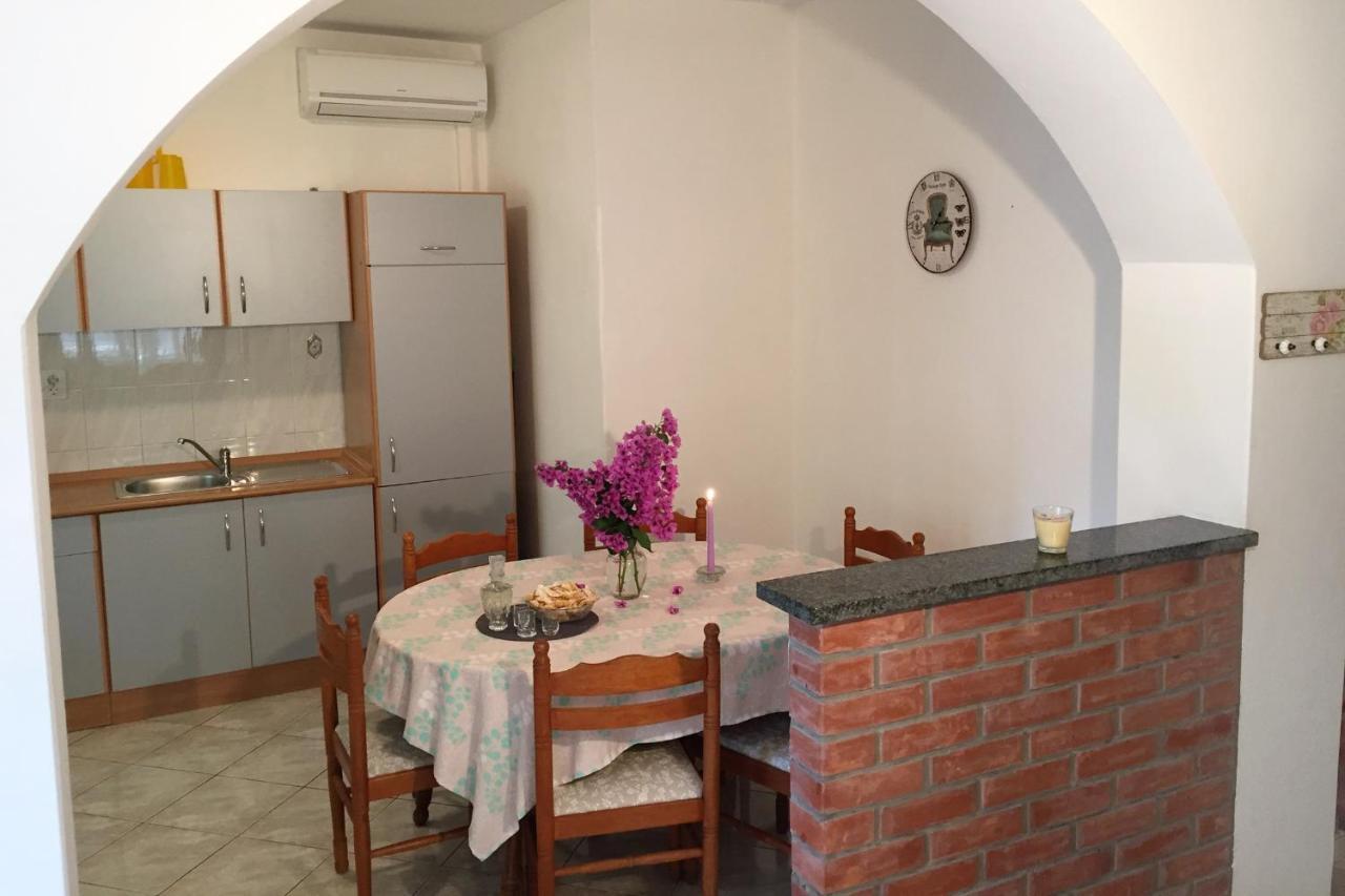Apartments By The Sea Orebic, Peljesac - 11450 المظهر الخارجي الصورة